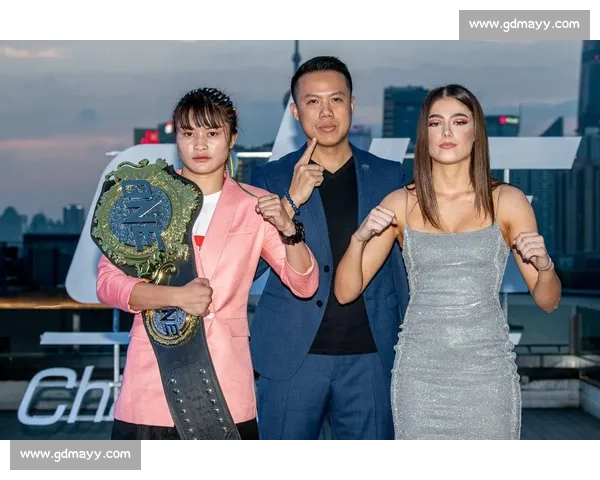 温柔陷阱：泰拳女郎的致命拥抱